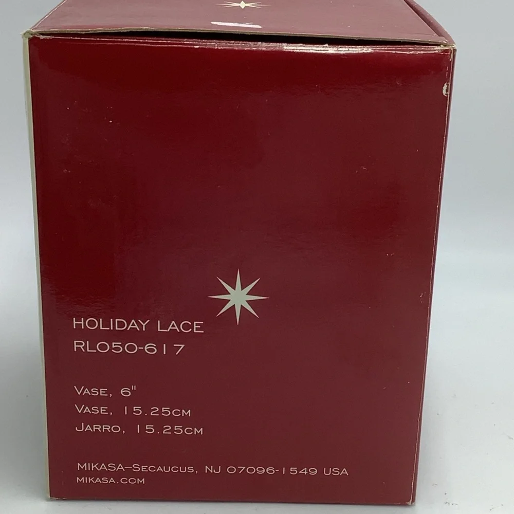 Mikasa Holiday Lace 6” Vase with Red Ribbon